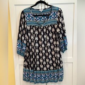 NWOT Crown & Ivy Black and Blue Tunic Blouse or dress